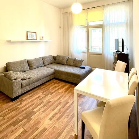 Apartments Valencia Karlsbad Buitenkant foto